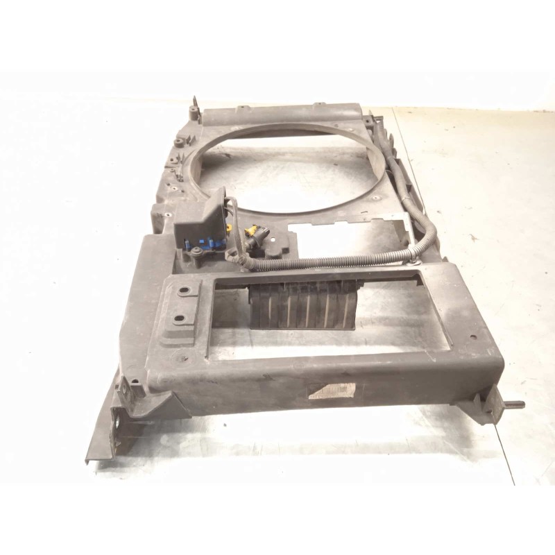 Recambio de panel frontal para peugeot 5008 sport pack referencia OEM IAM 9676568780  