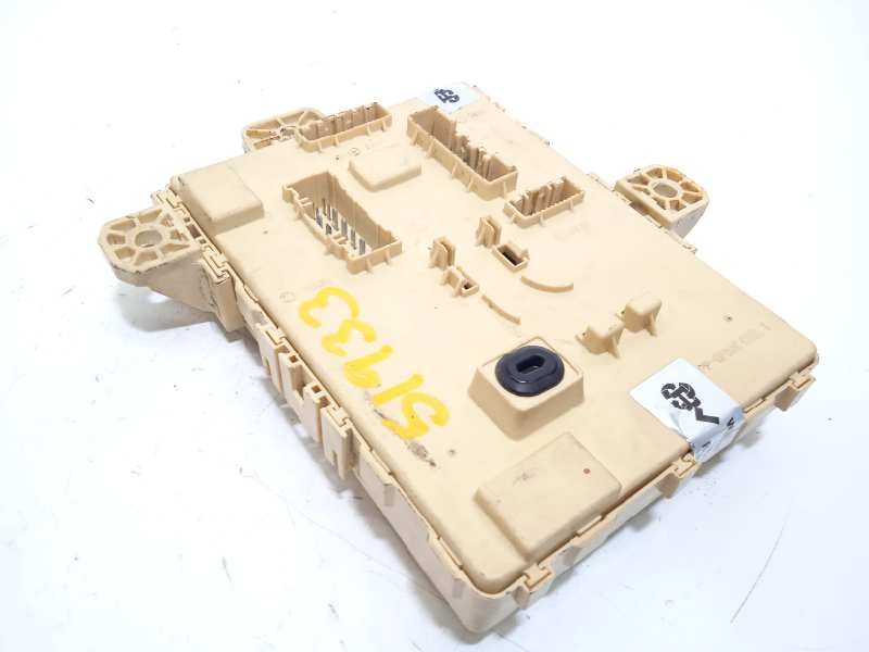 Recambio de caja reles / fusibles para hyundai grand santa fe 2.2 crdi cat referencia OEM IAM 91950B8510  