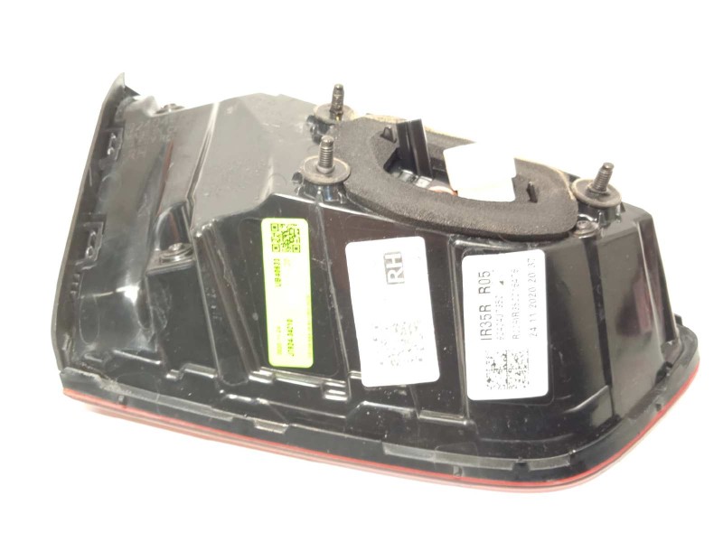 Recambio de piloto trasero derecho interior para kia xceed edrive phev referencia OEM IAM 92404J7350  