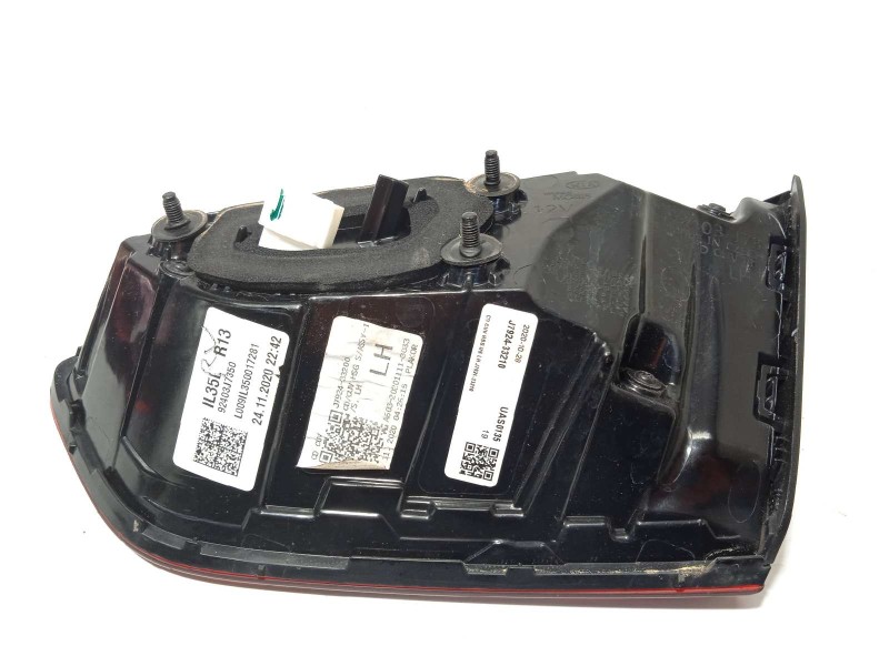 Recambio de piloto trasero izquierdo interior para kia xceed edrive phev referencia OEM IAM 92403J7350  