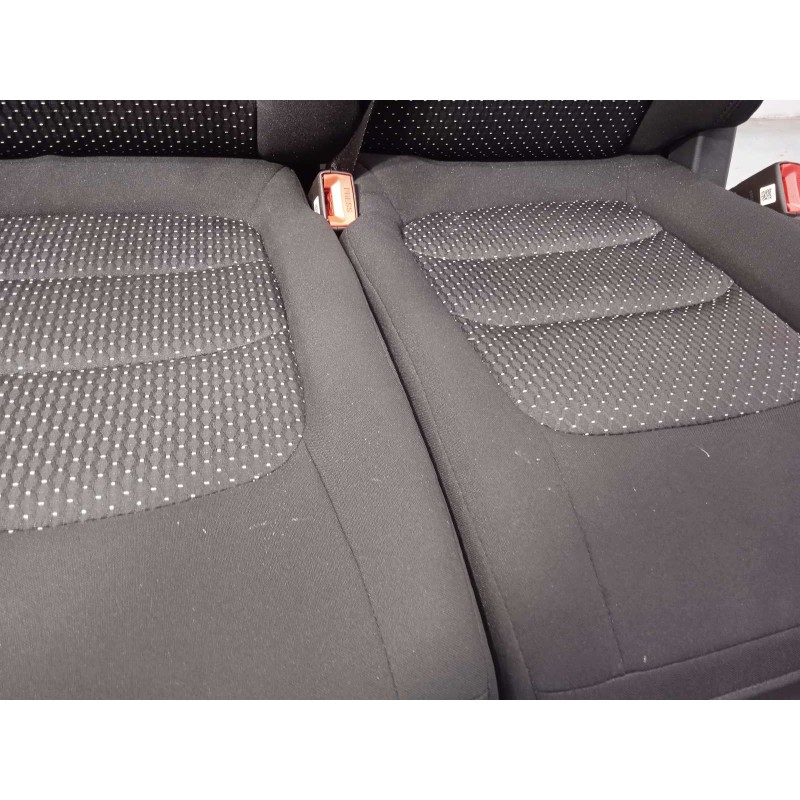 Recambio de asiento delantero derecho para auto union deliver 9 2.0 referencia OEM IAM C00368322  