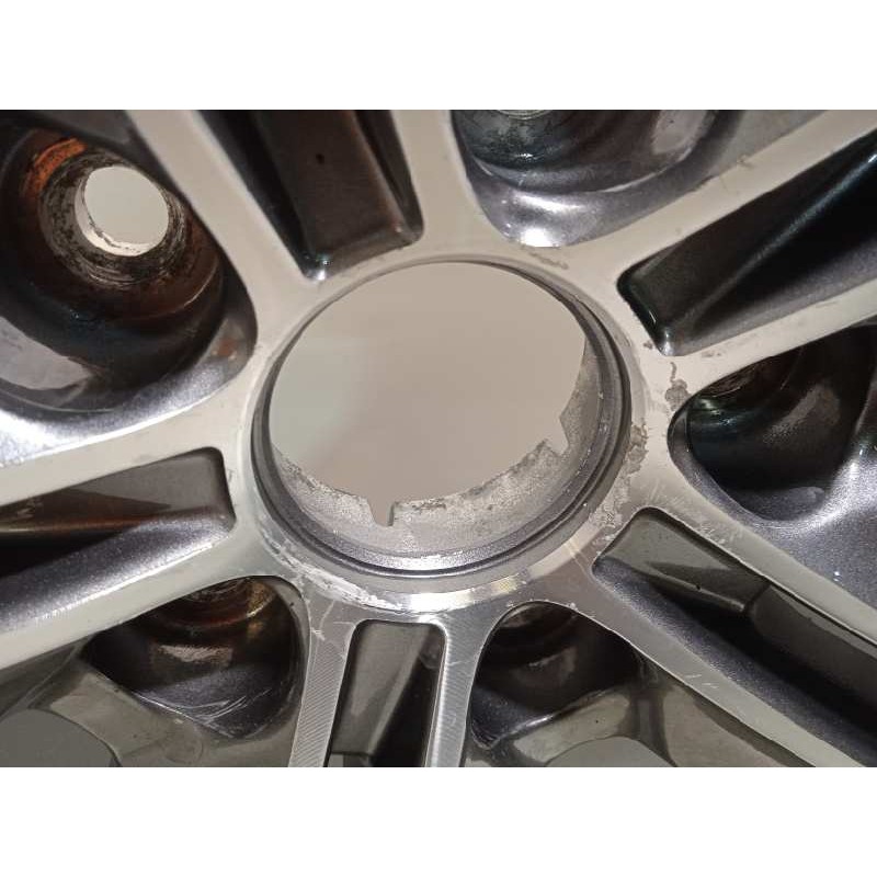Recambio de llanta para hyundai grand santa fe 2.2 crdi cat referencia OEM IAM 52910B8190  
