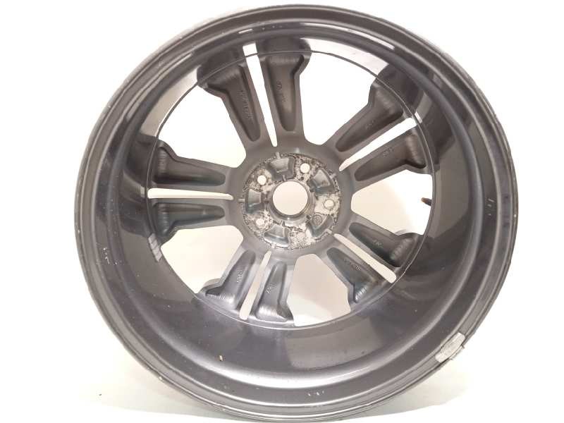 Recambio de llanta para hyundai grand santa fe 2.2 crdi cat referencia OEM IAM 52910B8190  