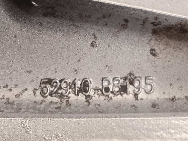 Recambio de llanta para hyundai grand santa fe 2.2 crdi cat referencia OEM IAM 52910B8195  