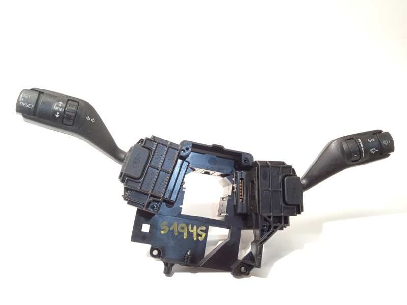 Recambio de mando intermitentes para ford kuga (cbv) trend referencia OEM IAM 4M5T13N064HH 1754623 3M5T6475AE