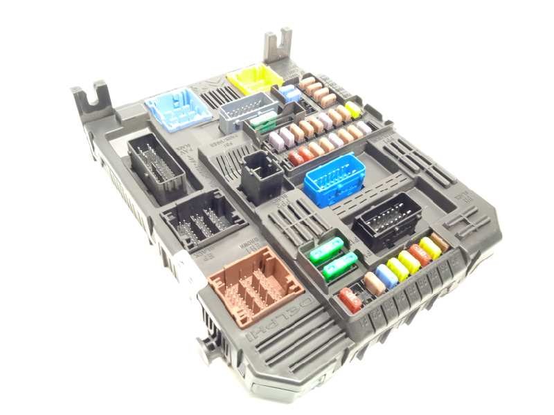 CAJA RELES / FUSIBLES 9819851280 1635126380 1669610680