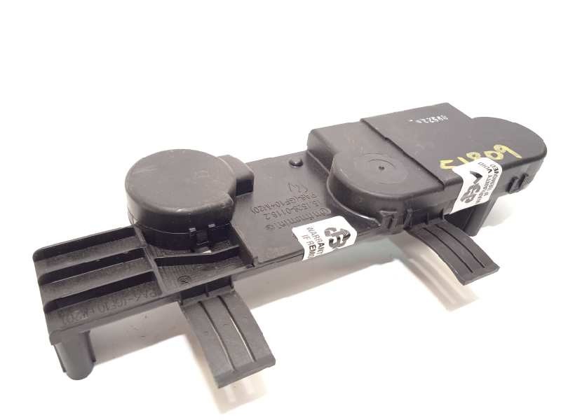 Recambio de antena para porsche panamera 4 s referencia OEM IAM 15152801182  