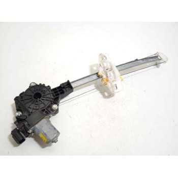 ELEVALUNAS TRASERO DERECHO CM093690A 72210TGGA01