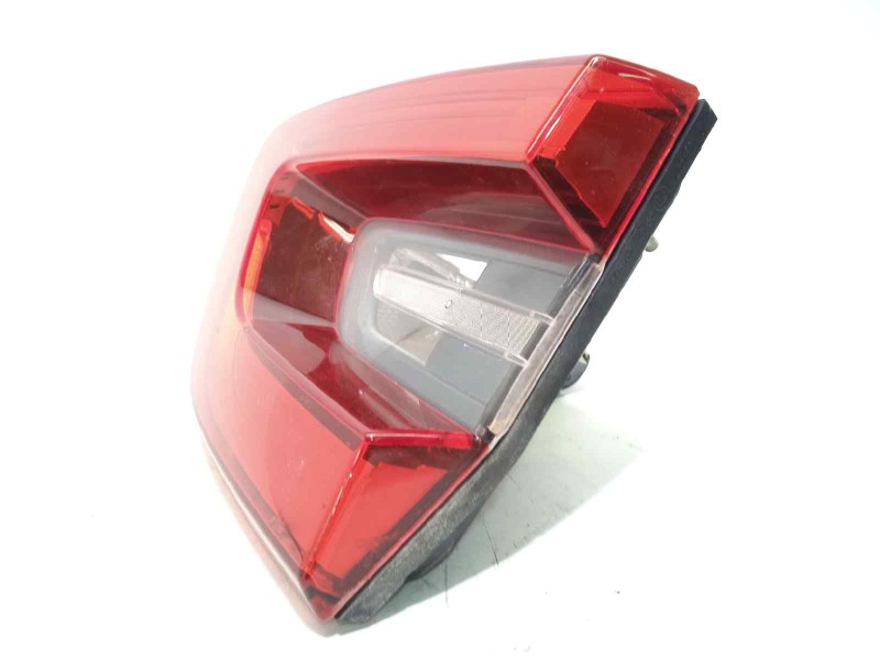 Recambio de piloto trasero derecho interior para renault kadjar 1.2 tce energy referencia OEM IAM 265508898R  90061333