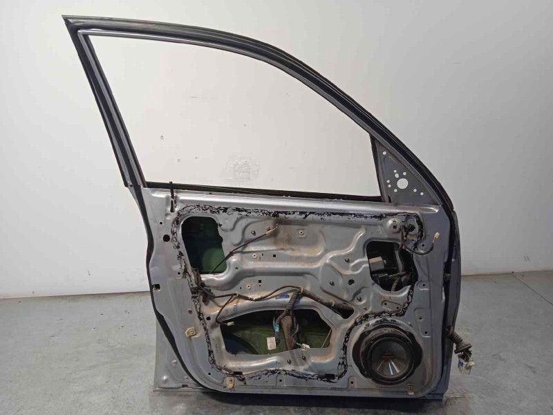 Recambio de puerta delantera izquierda para ssangyong rexton 2.7 turbodiesel cat referencia OEM IAM 6200308005  