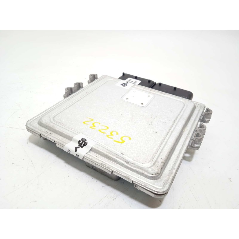 Recambio de centralita motor uce para hyundai tucson referencia OEM IAM 391992U100  