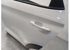 Recambio de puerta trasera izquierda para hyundai tucson referencia OEM IAM 77003D7000   2
