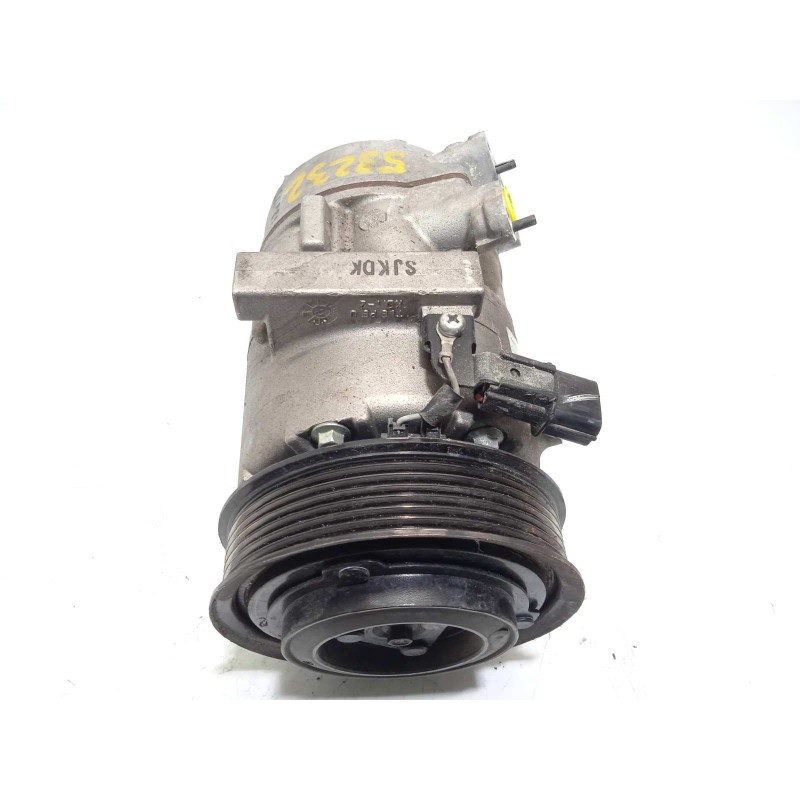 Recambio de compresor aire acondicionado para hyundai tucson referencia OEM IAM 97701D7550  