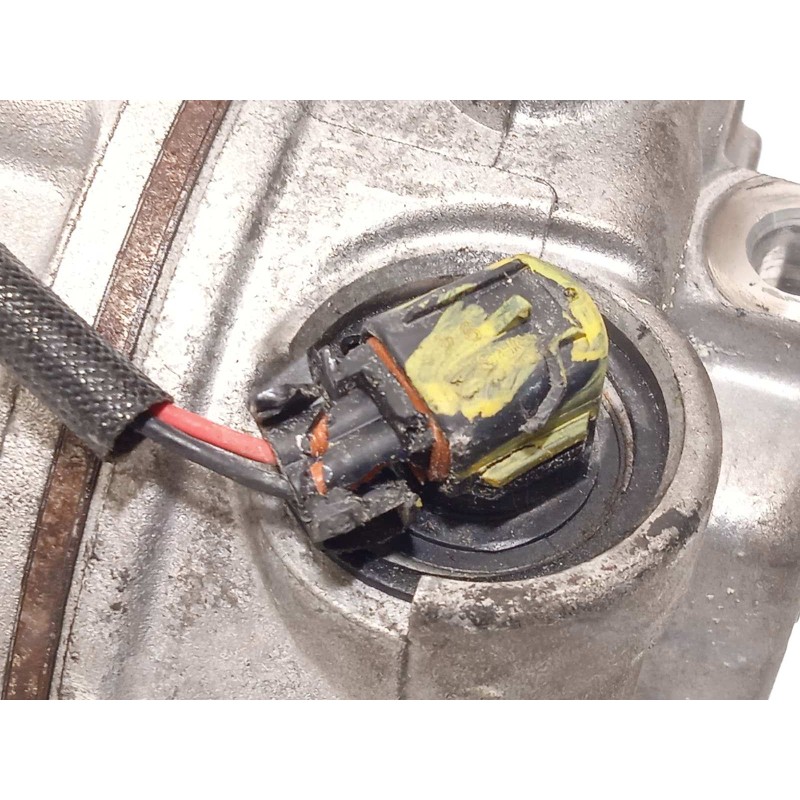 Recambio de compresor aire acondicionado para hyundai tucson referencia OEM IAM 97701D7550  