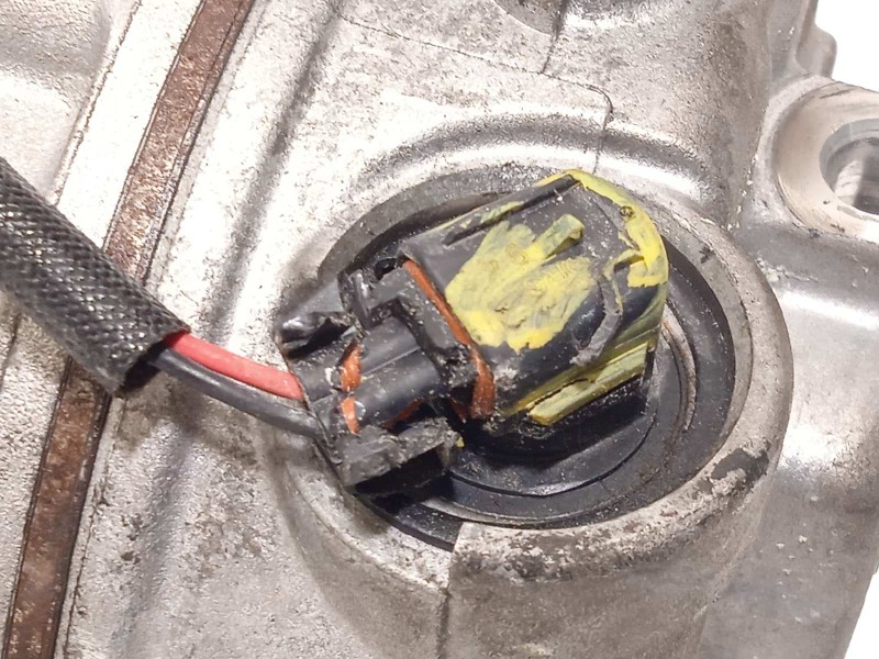 Recambio de compresor aire acondicionado para hyundai tucson referencia OEM IAM 97701D7550  