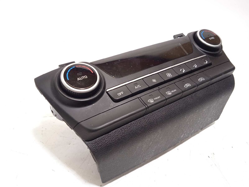 Recambio de mando climatizador para hyundai tucson referencia OEM IAM 97250D7FB0  97250D7FB0TRY