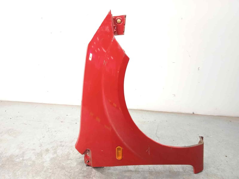 Recambio de aleta delantera derecha para ford fiesta (cbk) ghia referencia OEM IAM 1528047  