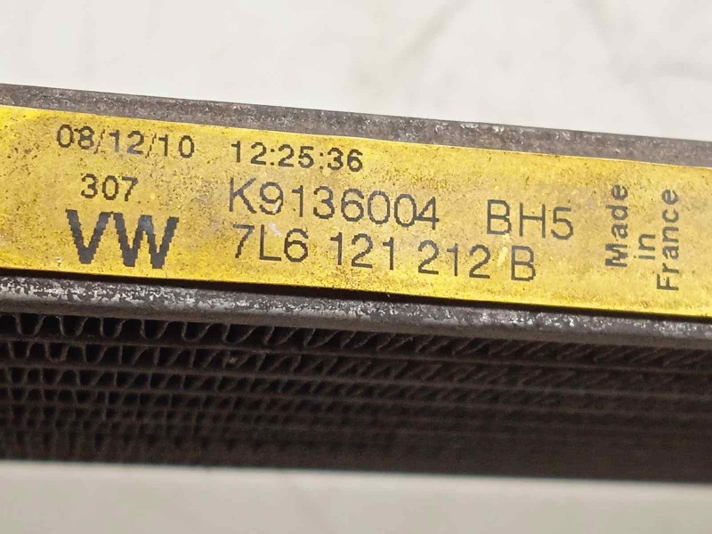 Recambio de enfriador aceite motor para audi q7 (4l) 3.0 tdi referencia OEM IAM 7L6121212B  