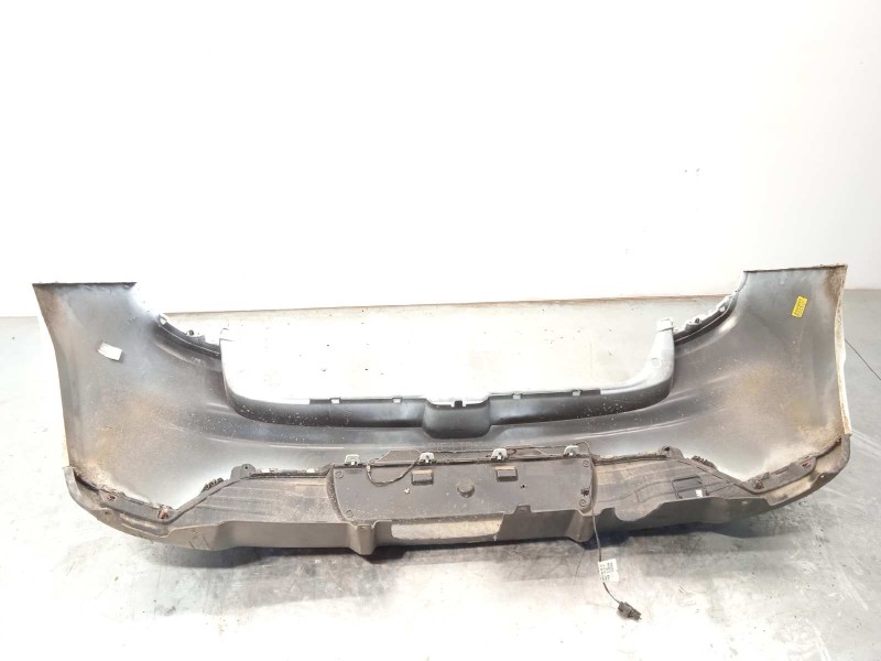 Recambio de paragolpes trasero para renault clio iv 1.5 dci diesel fap referencia OEM IAM 850103029R  850222710R