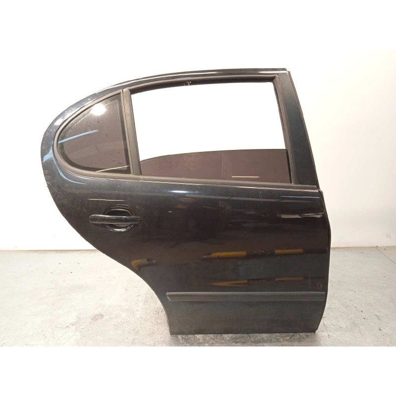 Recambio de puerta trasera derecha para seat leon (1m1) sport referencia OEM IAM 1M0833056L  