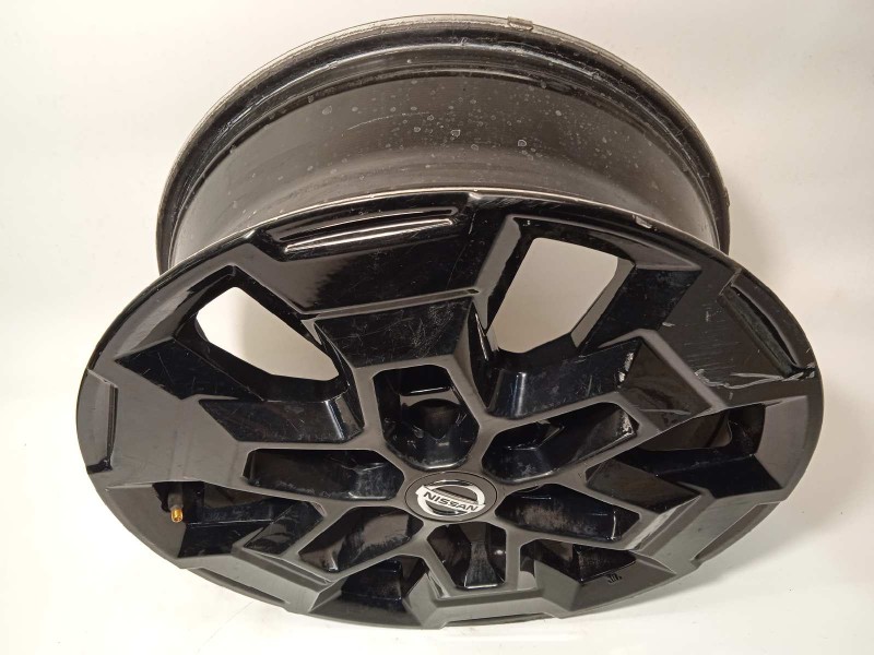 Recambio de llanta para nissan np300 pick-up (d23) 2.3 dci diesel cat referencia OEM IAM 403005JU3C  