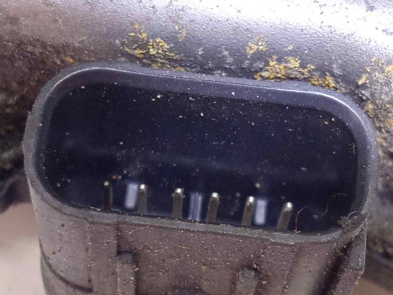 Recambio de caja mariposa para land rover evoque 2.0 td4 cat referencia OEM IAM G4D39F991AA LR073708 0280750610