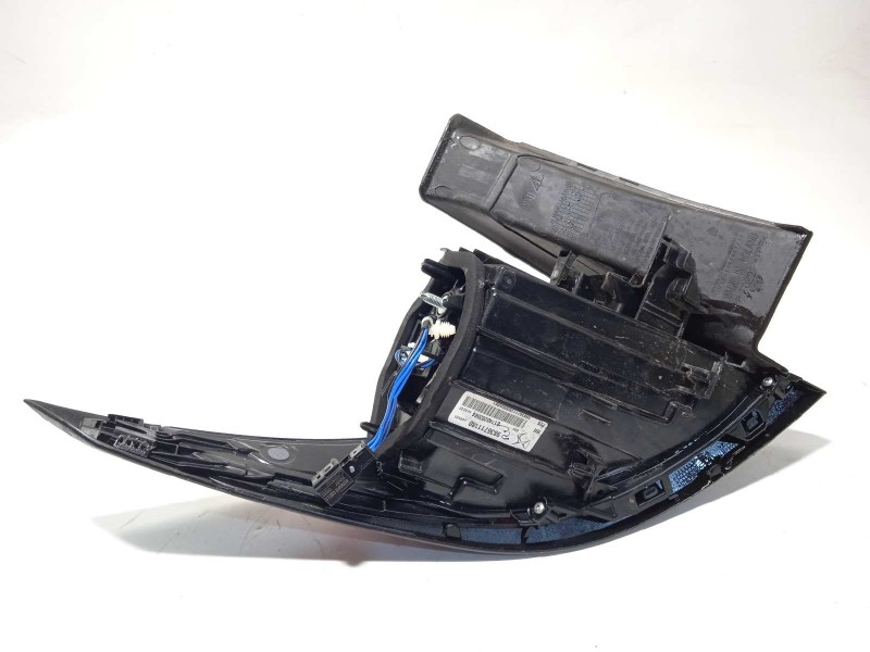 Recambio de piloto trasero derecho para ds 3 crossback 1.2 12v puretech referencia OEM IAM 9836711180  