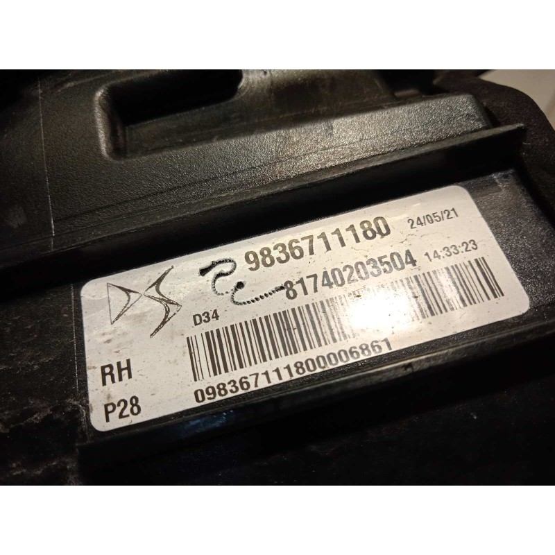 Recambio de piloto trasero derecho para ds 3 crossback 1.2 12v puretech referencia OEM IAM 9836711180  