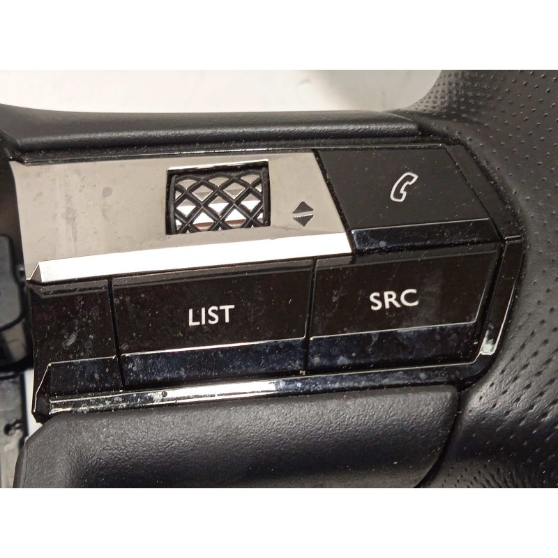 Recambio de volante para ds 3 crossback 1.2 12v puretech referencia OEM IAM 98264130KM  
