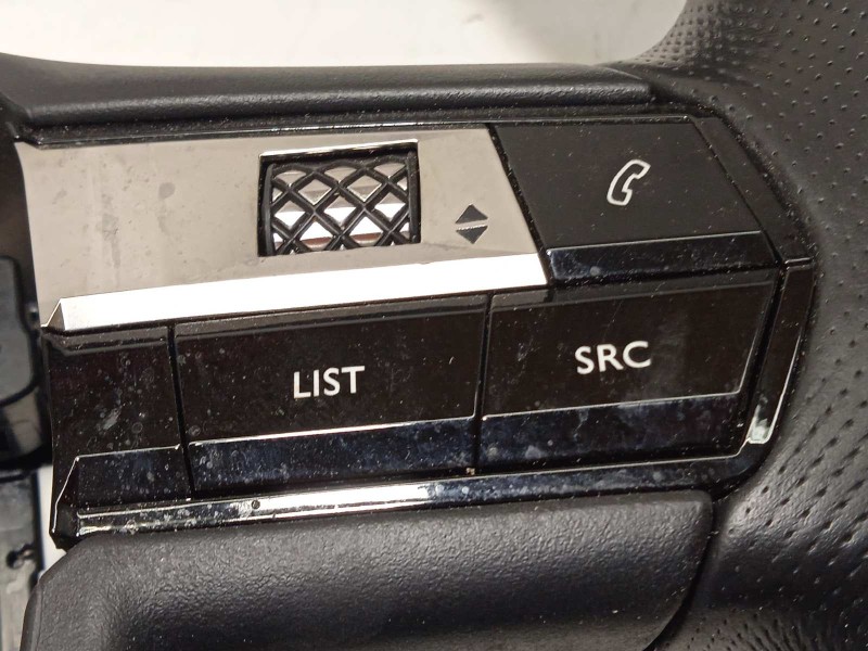 Recambio de volante para ds 3 crossback 1.2 12v puretech referencia OEM IAM 98264130KM  