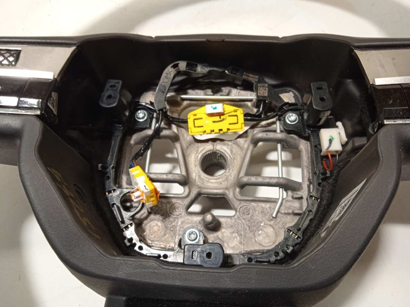 Recambio de volante para ds 3 crossback 1.2 12v puretech referencia OEM IAM 98264130KM  