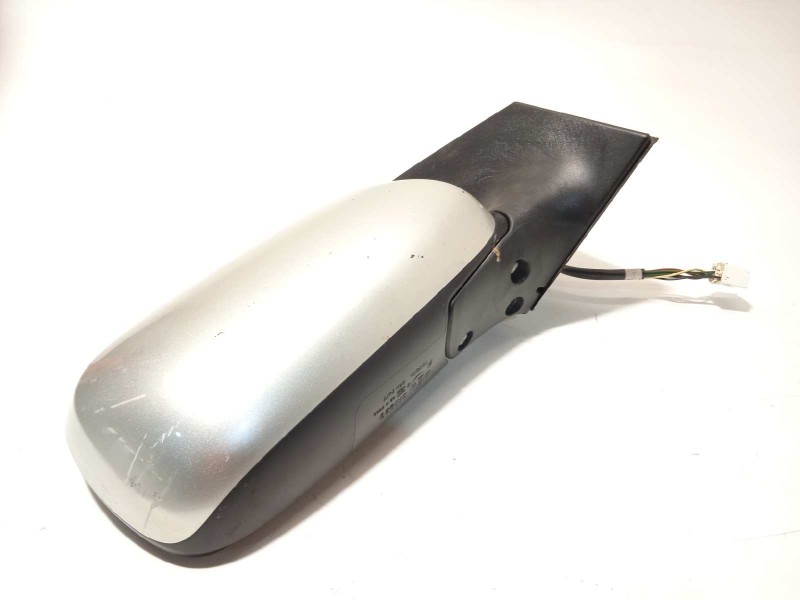 Recambio de retrovisor derecho para toyota avensis berlina (t25) 1.8 16v cat referencia OEM IAM 8790105100  