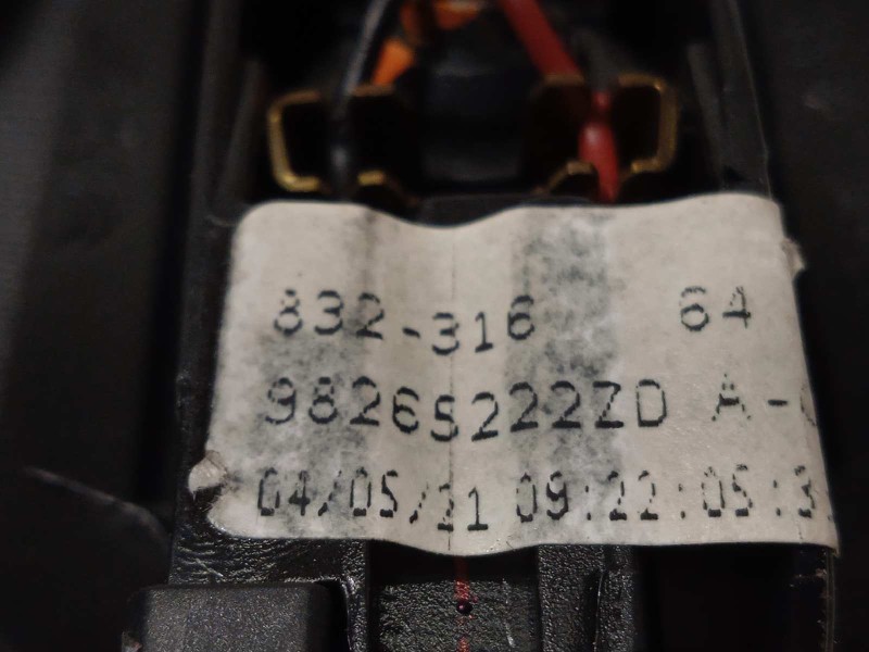 Recambio de parasol izquierdo para ds 3 crossback 1.2 12v puretech referencia OEM IAM 98265222ZD  