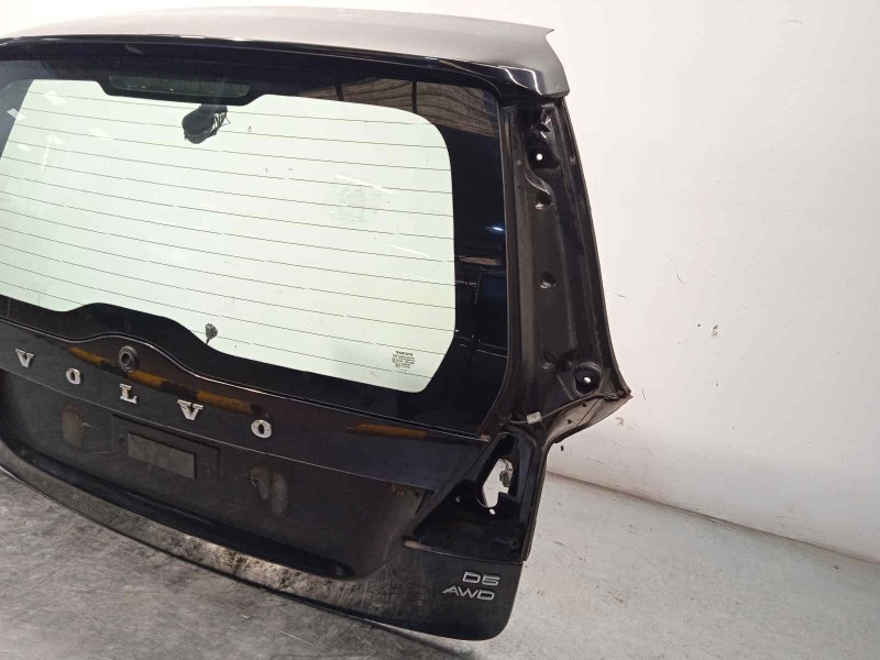 Recambio de porton trasero para volvo xc70 2.4 diesel cat referencia OEM IAM 39807944  