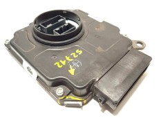 Recambio de centralita faros xenon para lexus es 300h referencia OEM IAM 8990733111  