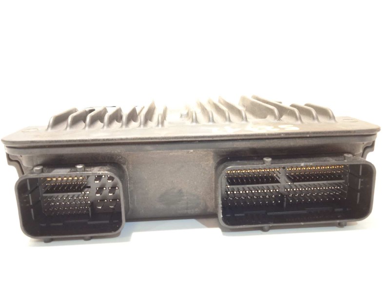 Recambio de centralita motor uce para lexus es 300h referencia OEM IAM 8966133Z10  2763002271