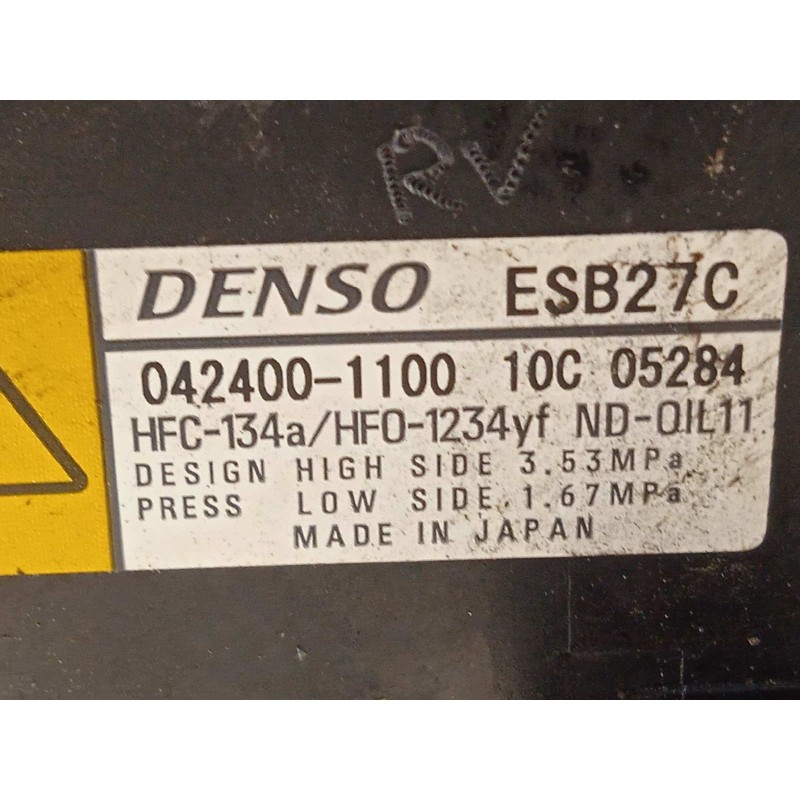 Recambio de compresor aire acondicionado para lexus es 300h referencia OEM IAM 0424001100  
