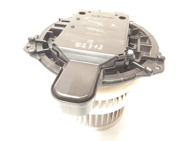 Recambio de motor calefaccion para lexus es 300h referencia OEM IAM 5285T1  