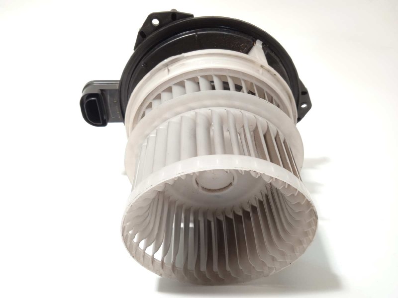 Recambio de motor calefaccion para lexus es 300h referencia OEM IAM 5285T1  