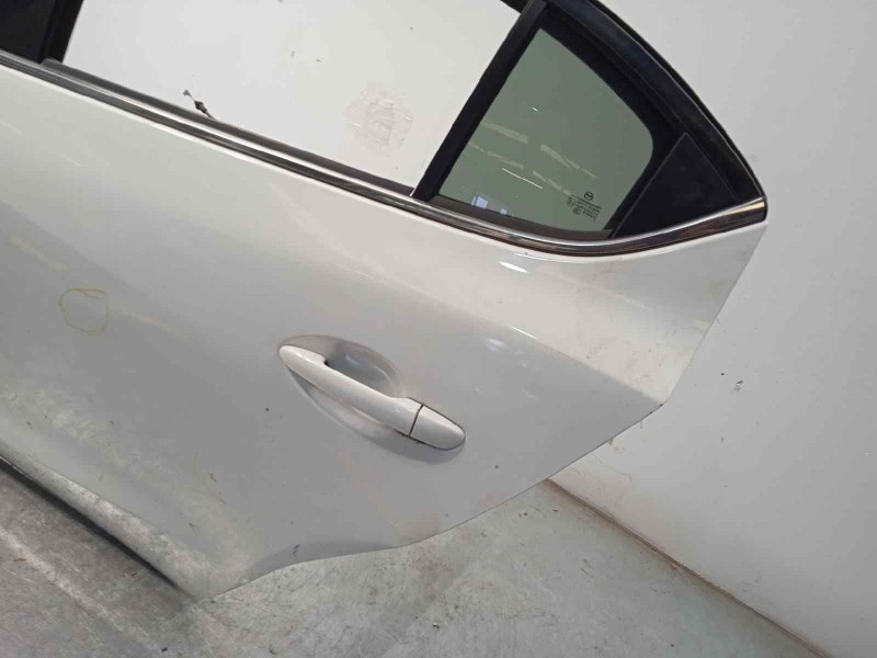 Recambio de puerta trasera izquierda para mazda 3 lim. () 2.2 turbodiesel cat referencia OEM IAM BHY07302XF  