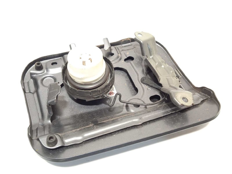 Recambio de tapa exterior combustible para lexus es 300h referencia OEM IAM 7735033240  