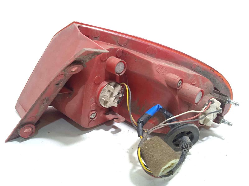 Recambio de piloto trasero izquierdo para chevrolet lacetti 2.0 diesel cat referencia OEM IAM 96387724  