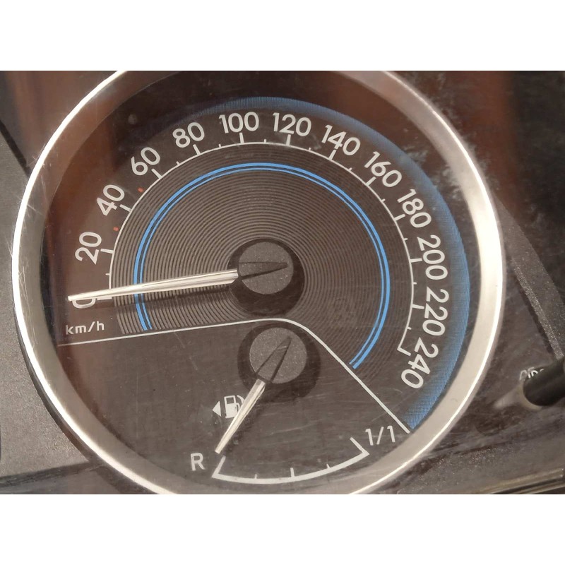 Recambio de cuadro instrumentos para toyota auris 1.8 16v (híbrido) referencia OEM IAM 838000ZW30  