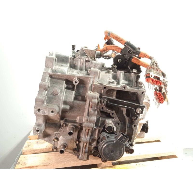 Recambio de caja cambios para toyota auris 1.8 16v (híbrido) referencia OEM IAM 3090047064  