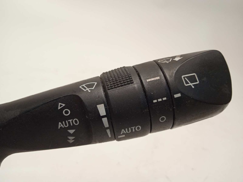 Recambio de mando intermitentes para toyota auris 1.8 16v (híbrido) referencia OEM IAM 8414002720  8465202540