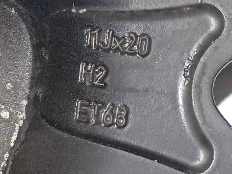 Recambio de llanta para porsche panamera 4 s referencia OEM IAM 97036219200 97036219205 970362192059A1