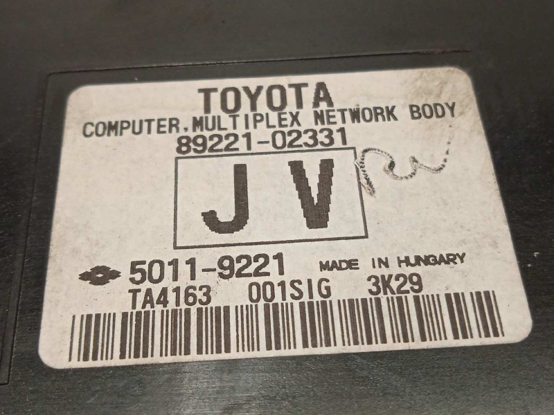 Recambio de centralita confort para toyota auris 1.8 16v (híbrido) referencia OEM IAM 8922102331  