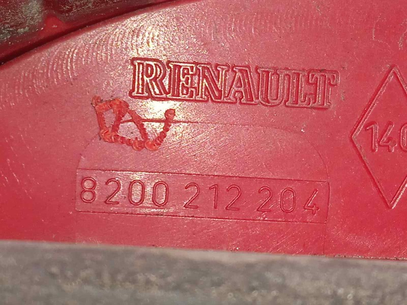 Recambio de piloto trasero derecho para renault modus confort dynamique referencia OEM IAM 8200212204  