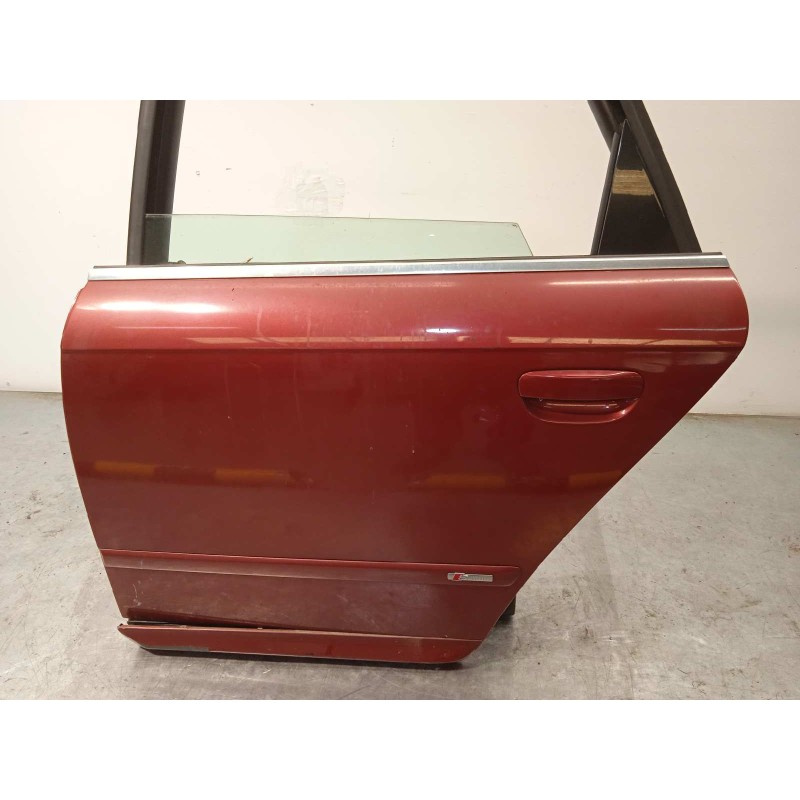 Recambio de puerta trasera izquierda para audi a4 avant (8e) 2.0 tdi (dpf) (125kw) referencia OEM IAM 8E0833051J  
