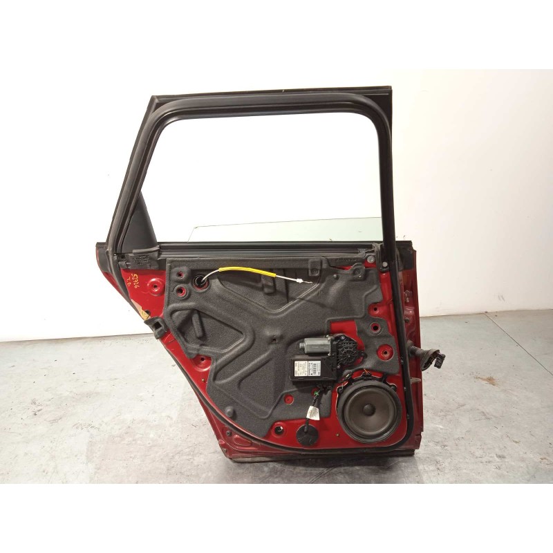 Recambio de puerta trasera izquierda para audi a4 avant (8e) 2.0 tdi (dpf) (125kw) referencia OEM IAM 8E0833051J  